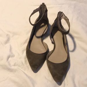 Ann Taylor flats